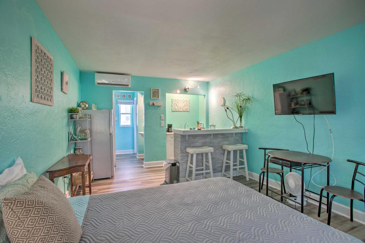 Tropical Pass-A-Grille Gem With Direct Beach Access! St. Pete Beach Esterno foto
